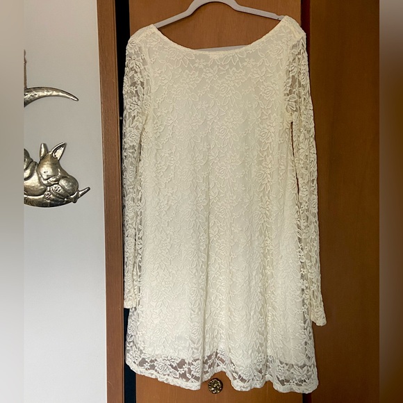 Ivory Lace Boatneck A-Line Mini Dress With Long Sleeves - Picture 2 of 4